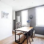 Charming And Cosy Apt Near Effeil Tower